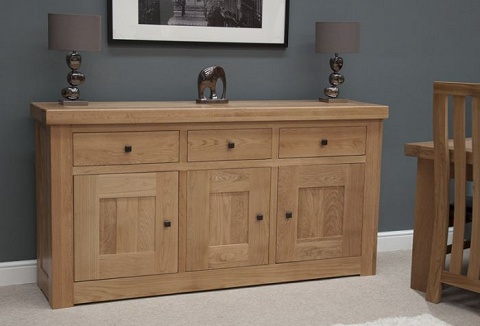 Link to the First Furniture website