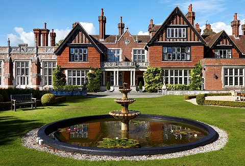 Link to the Macdonald Hotels & Resorts website