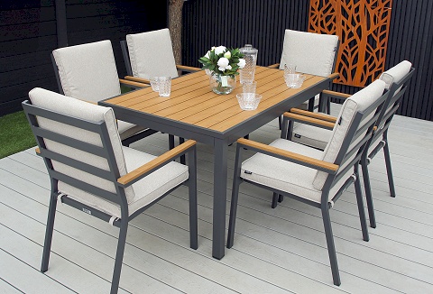 Link to the Chessington Garden Centre website