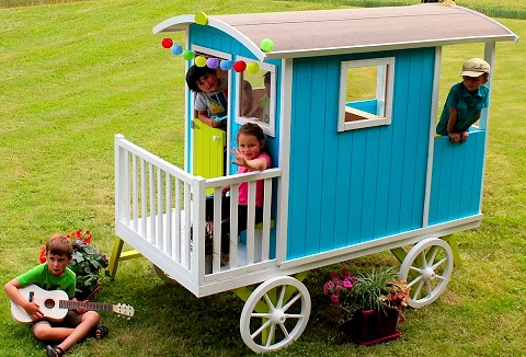 Link to the Living Chic website Link to the Living Chic website