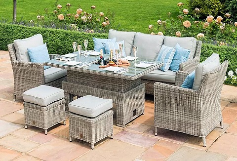 Link to the Living Chic website